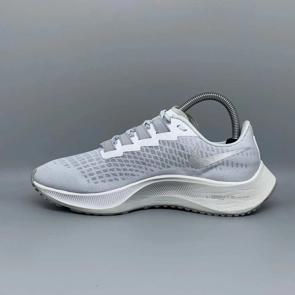 Nike Air Zoom Pegasus 37 White‎ Silver Running Shoes BQ9647-009 Women’s Sz 8